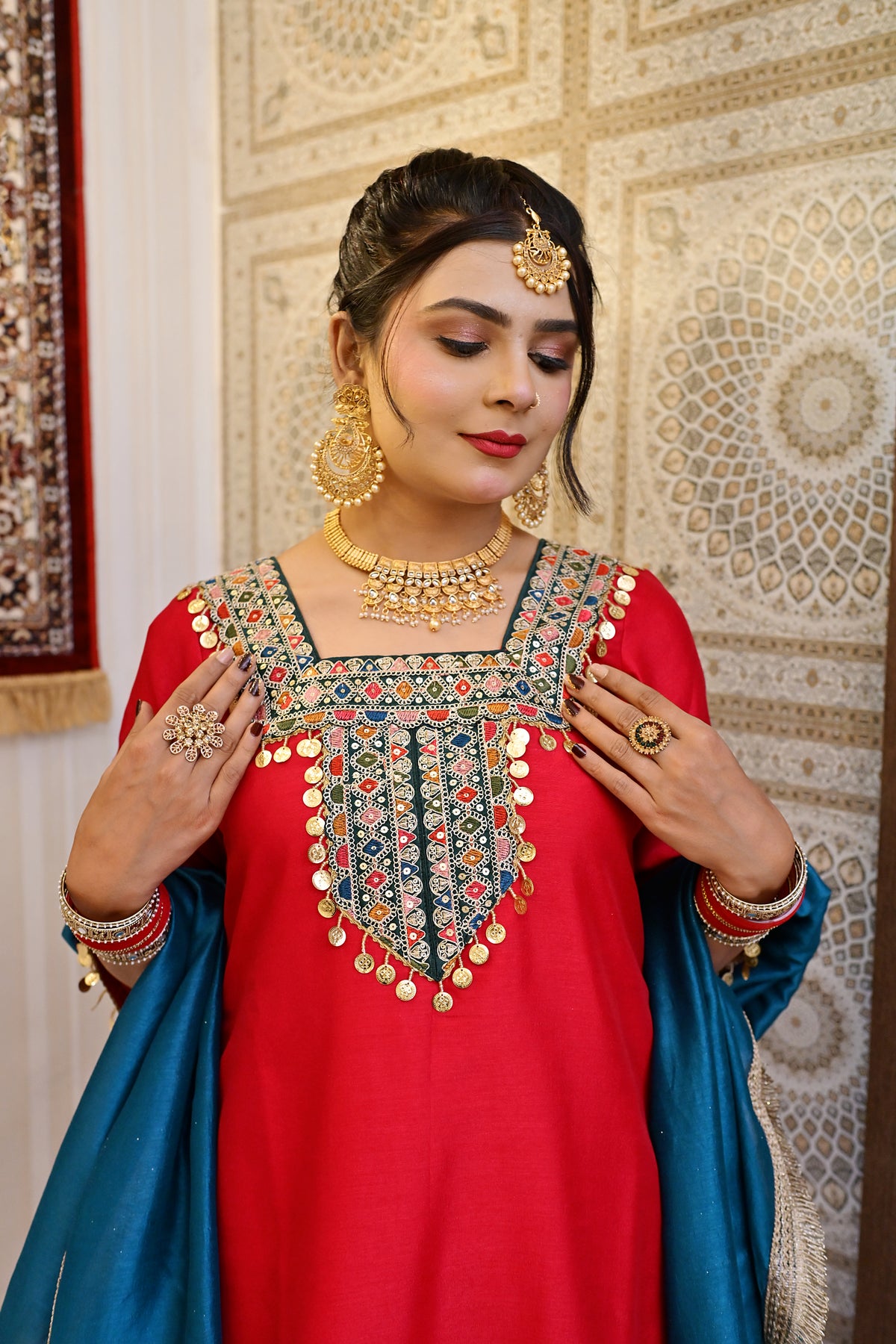 Gulbahar Surkh Suit Set