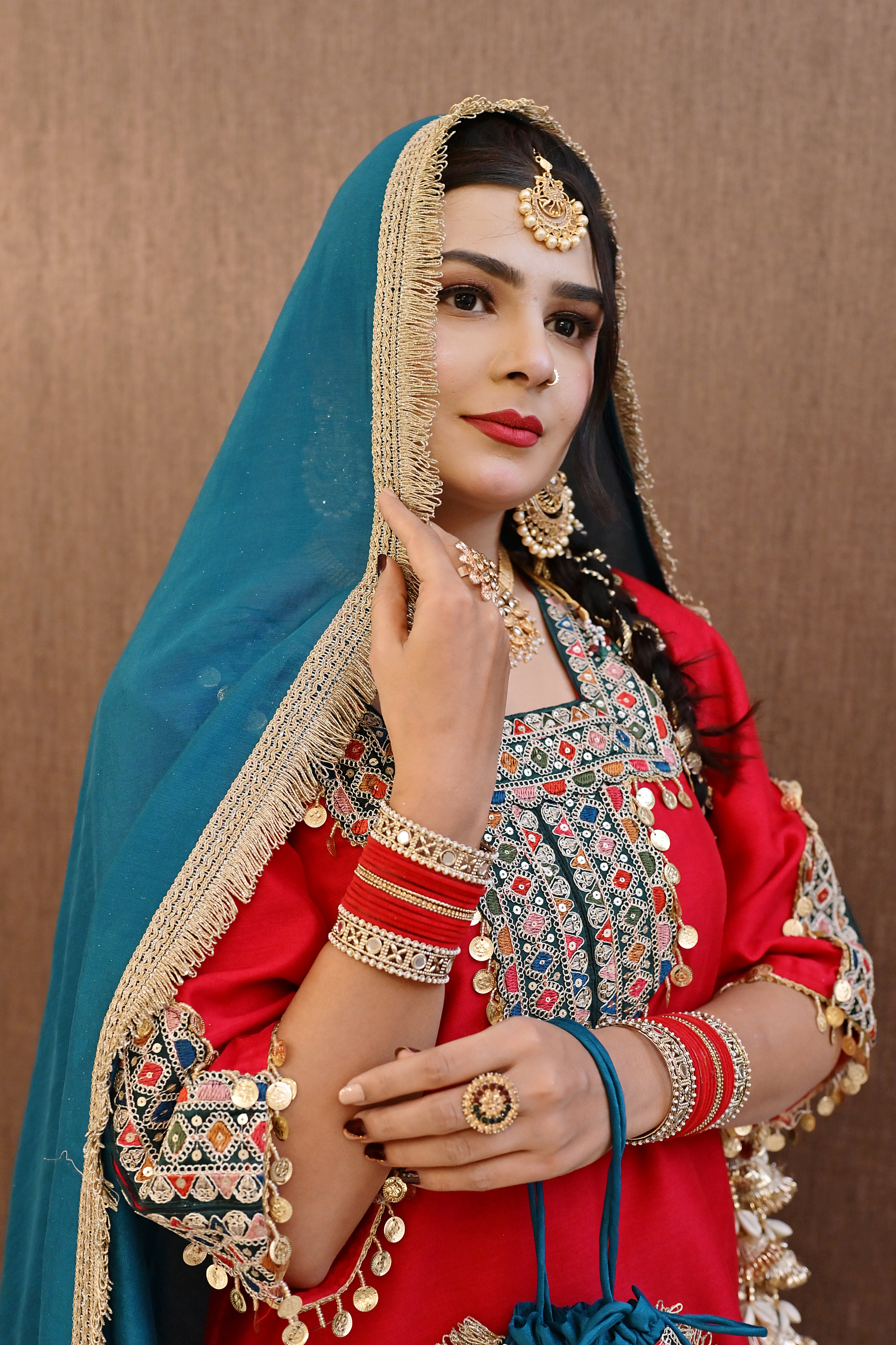 Gulbahar Surkh Suit Set
