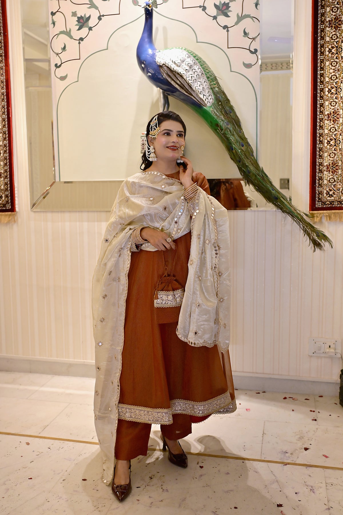 Rust-e-Noor