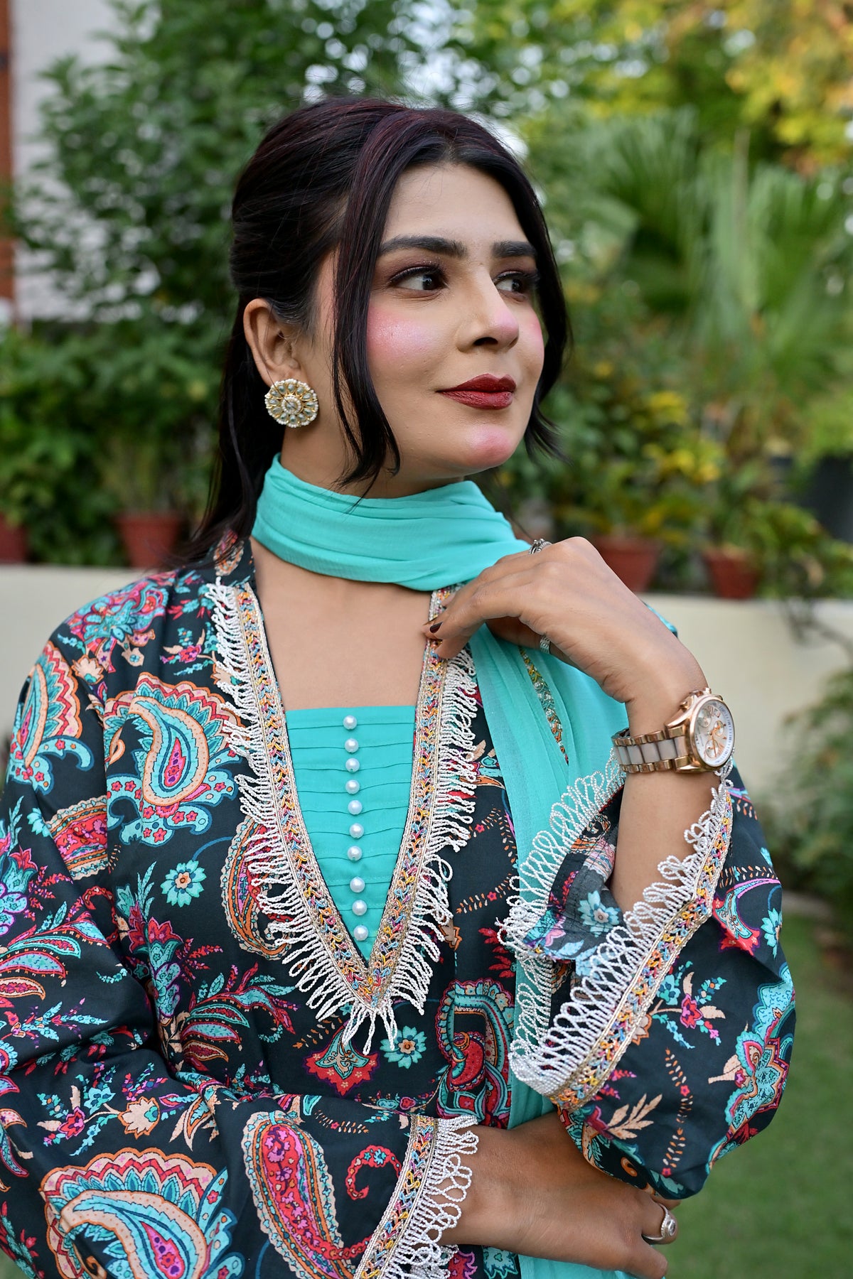 Shan-e-Farshi Suit Set