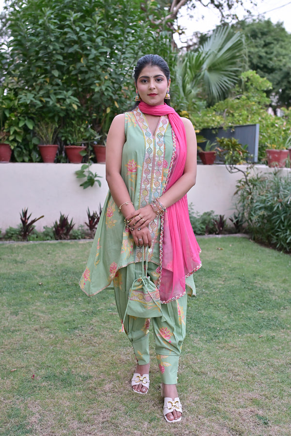 Vasundhara Cotton Suit Set