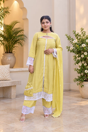 Sunehri Nazakat Suit Set